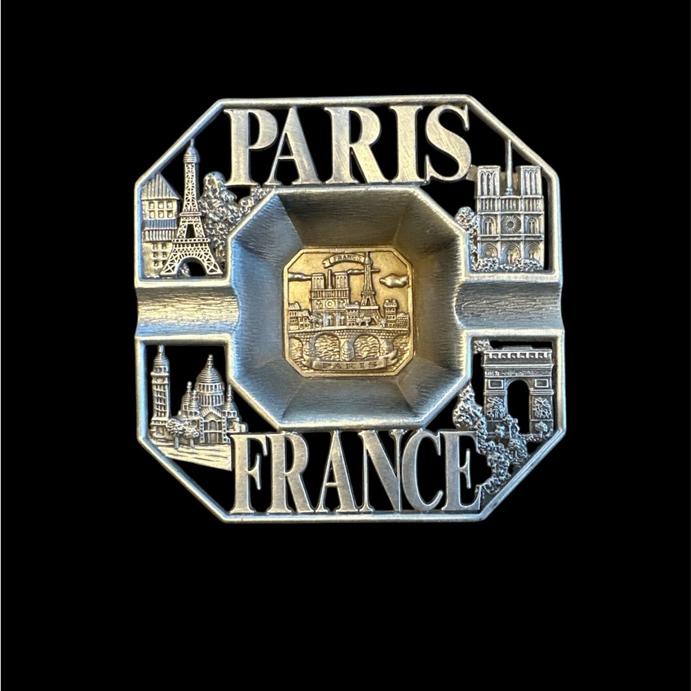 Paris France Souvenir Ashtray